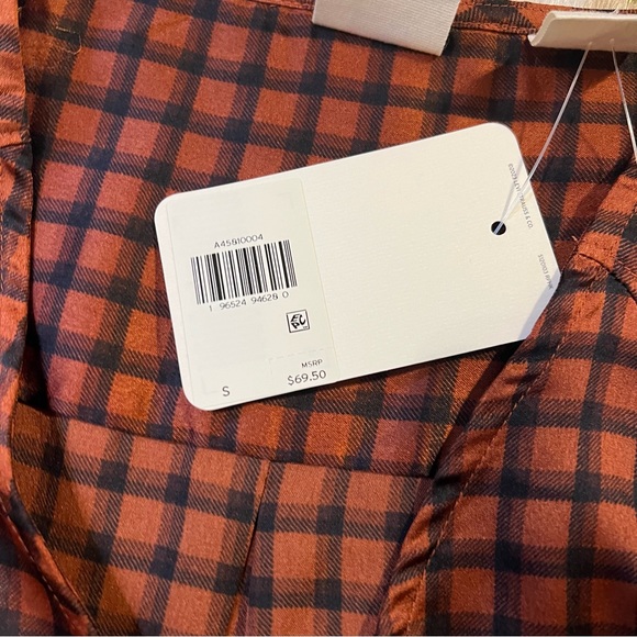 NWT LEVI'S Small Women's Printed Kit Button Down Blouse - Picture 3 of 5